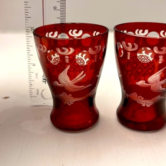 Pair of Bohemian Ruby red cordial glasses - Picture 6 of 6